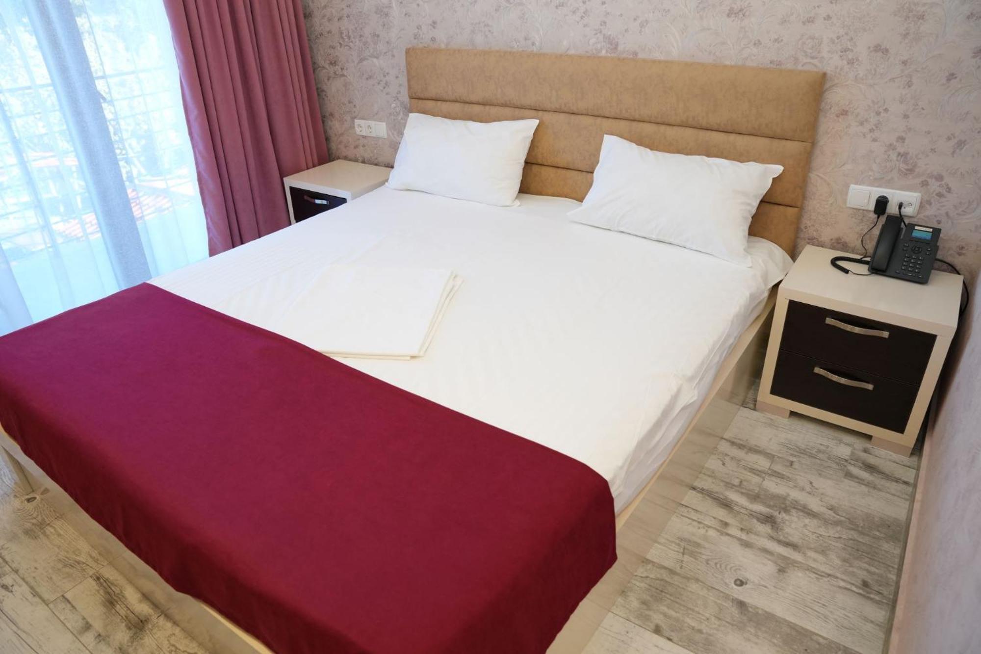 Sierra Hotel 트빌리시 외부 사진