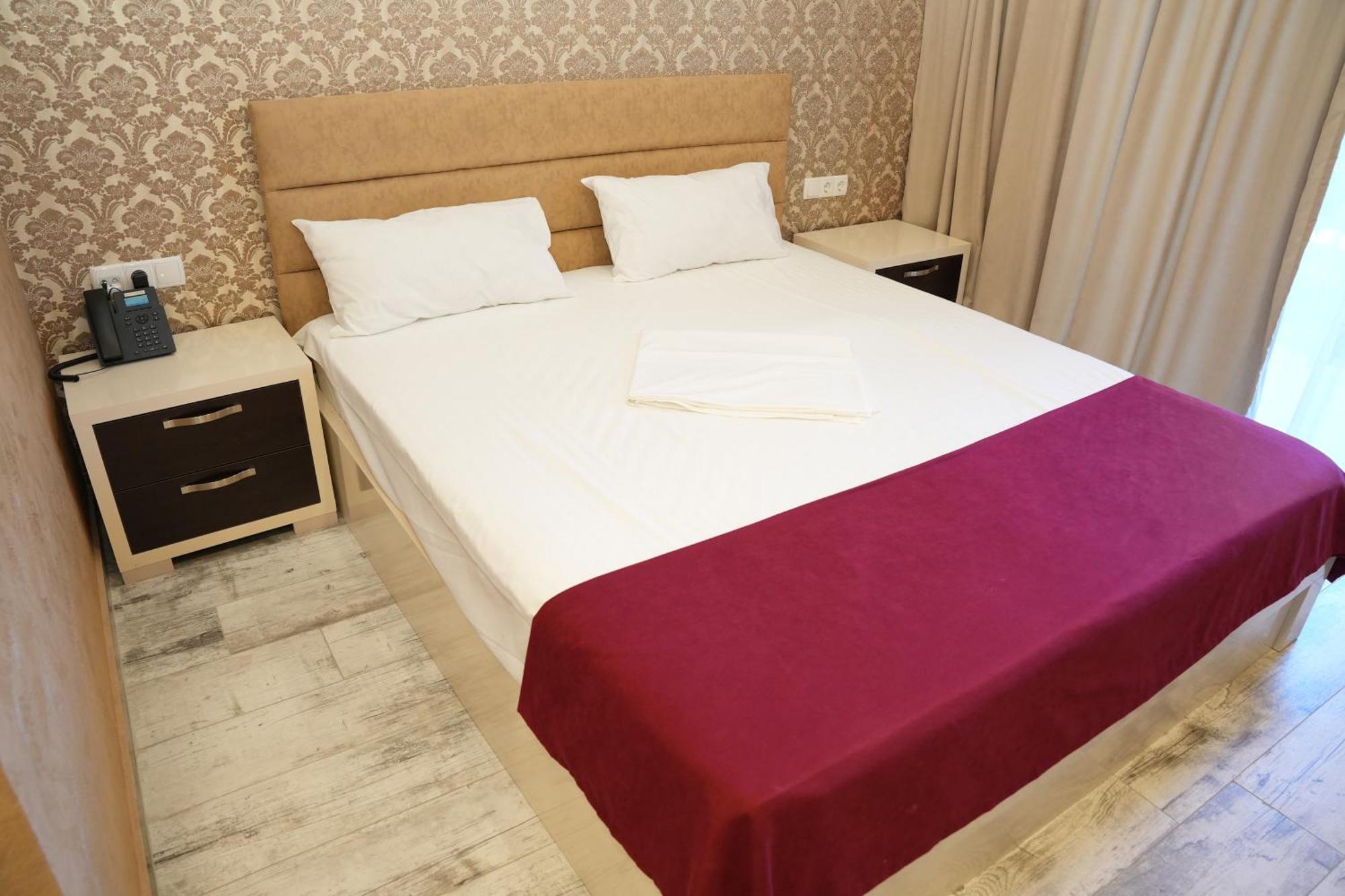 Sierra Hotel 트빌리시 외부 사진