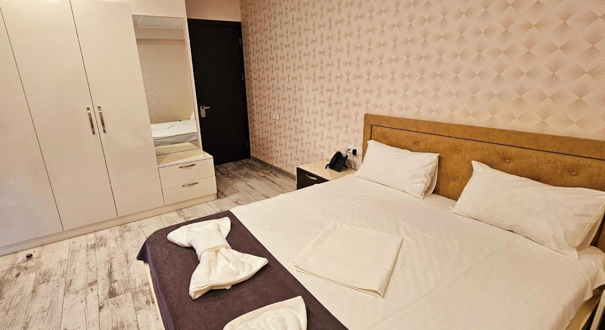 Sierra Hotel 트빌리시 외부 사진