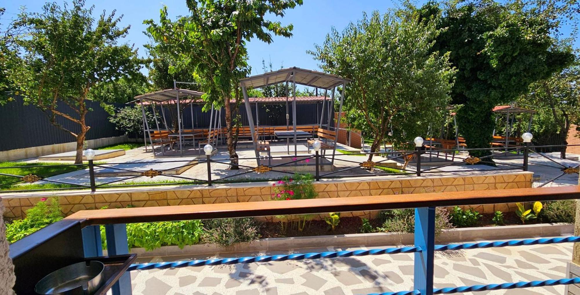 Sierra Hotel 트빌리시 외부 사진